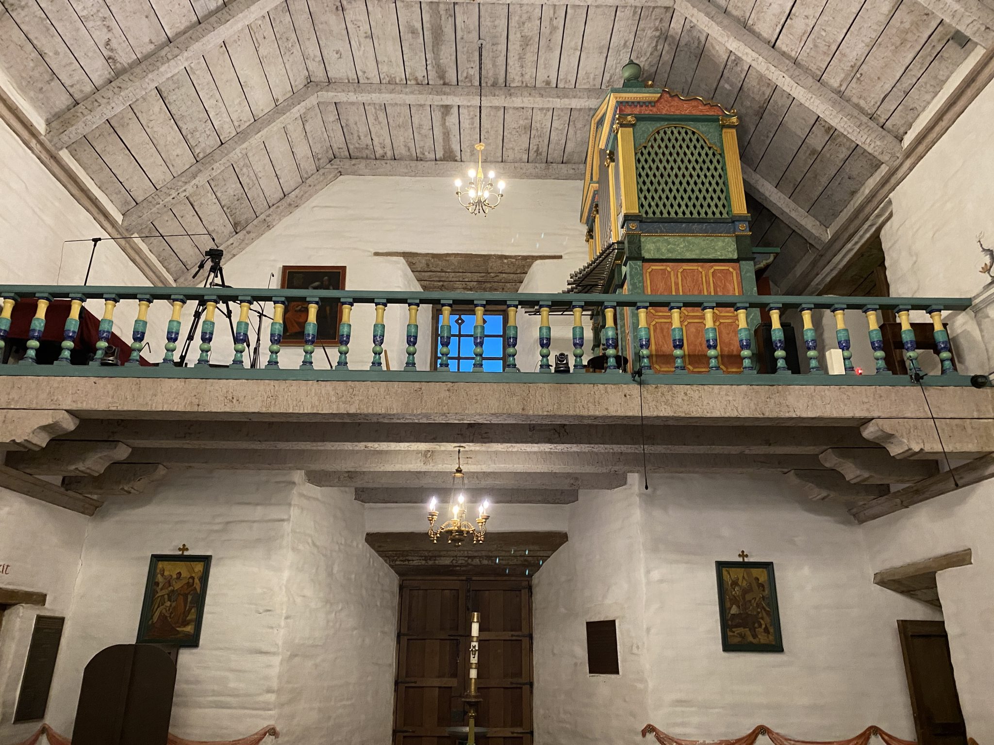 Mission San José choir loft and organ.