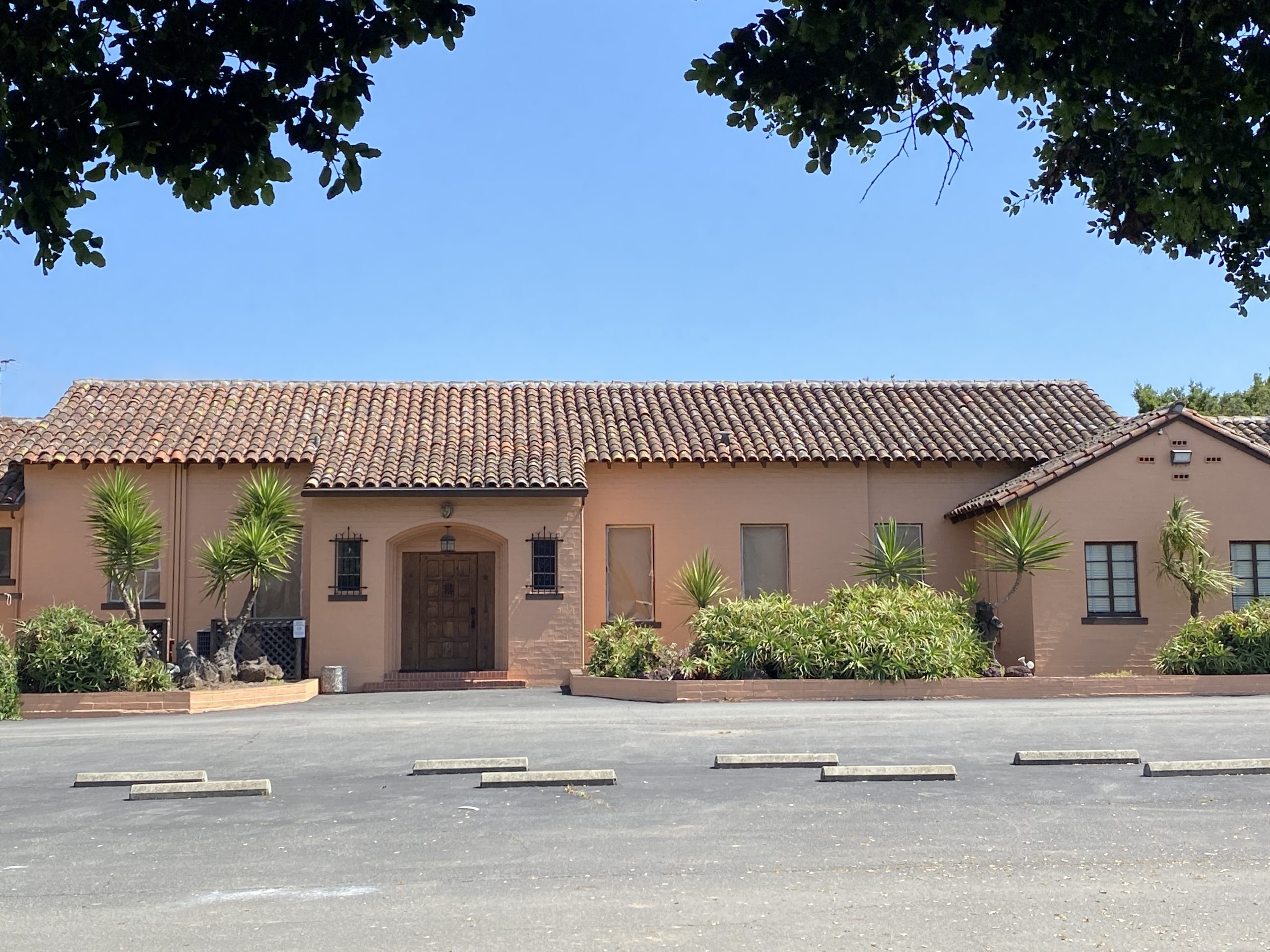Casa Maria - Built in the late 1920s as a Parish Hall for the mission church, it later became a restaurant and is now a conference center.